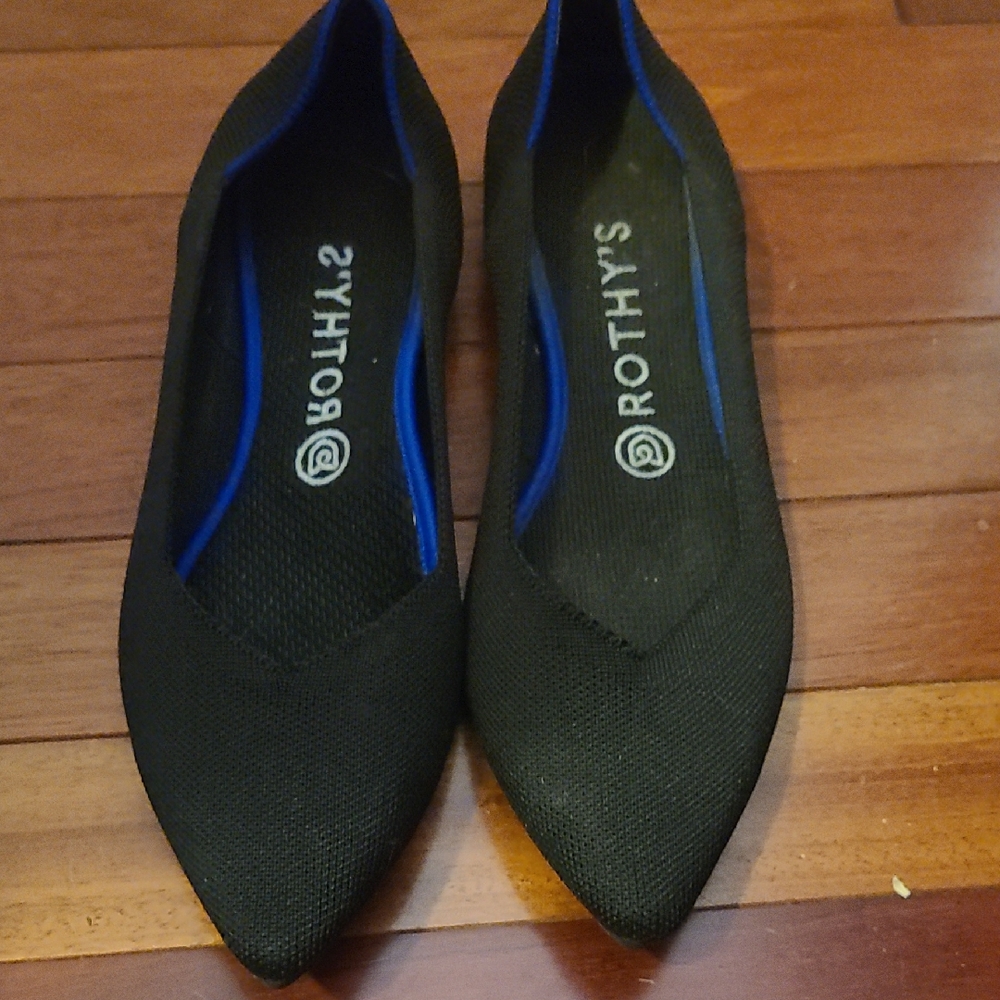 Rothy's Women's Black and Blue Flats